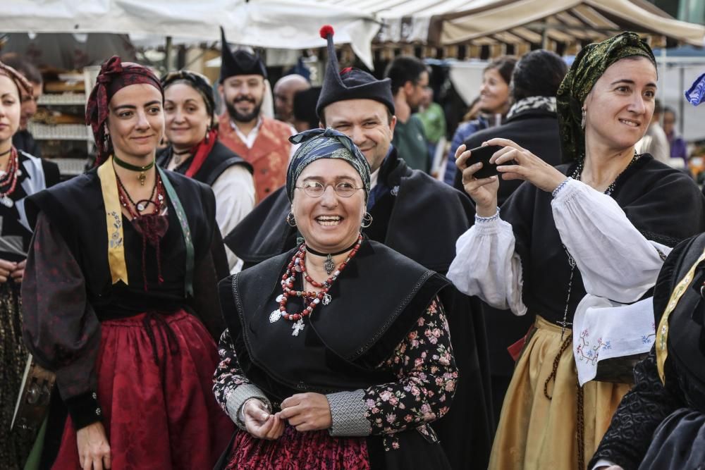 Día del Traje del País en Grao