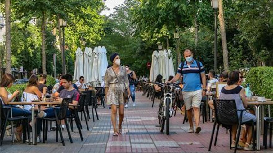 Verano covid: una terraza para cada 436 cacereños