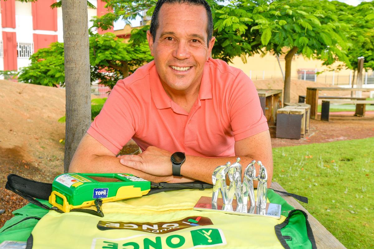 Raúl Cárdenas Catalá, mejor vendedor del año de la ONCE Raúl Cárdenas Catalá, mejor vendedor del año de la ONCE