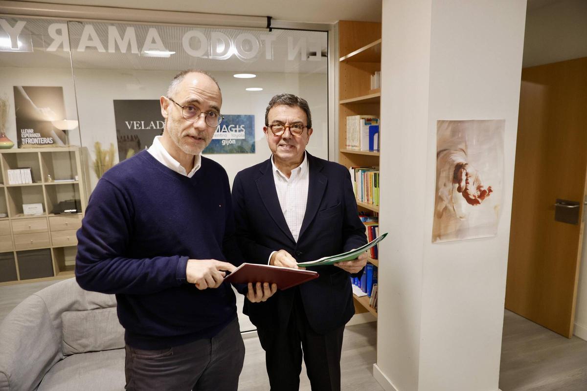 José María Rodriguez Olaizola y Luis Antuña, en el colegio de la Inmaculada.