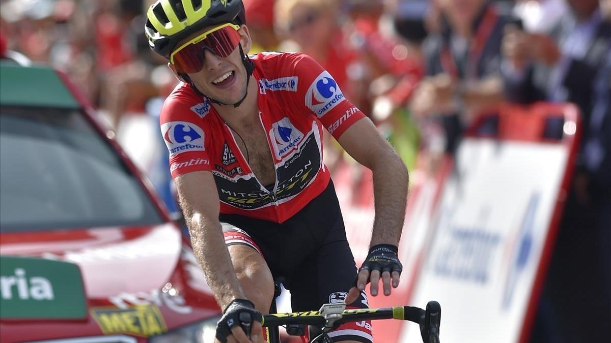 Yates da el gran golpe a la Vuelta en Andorra