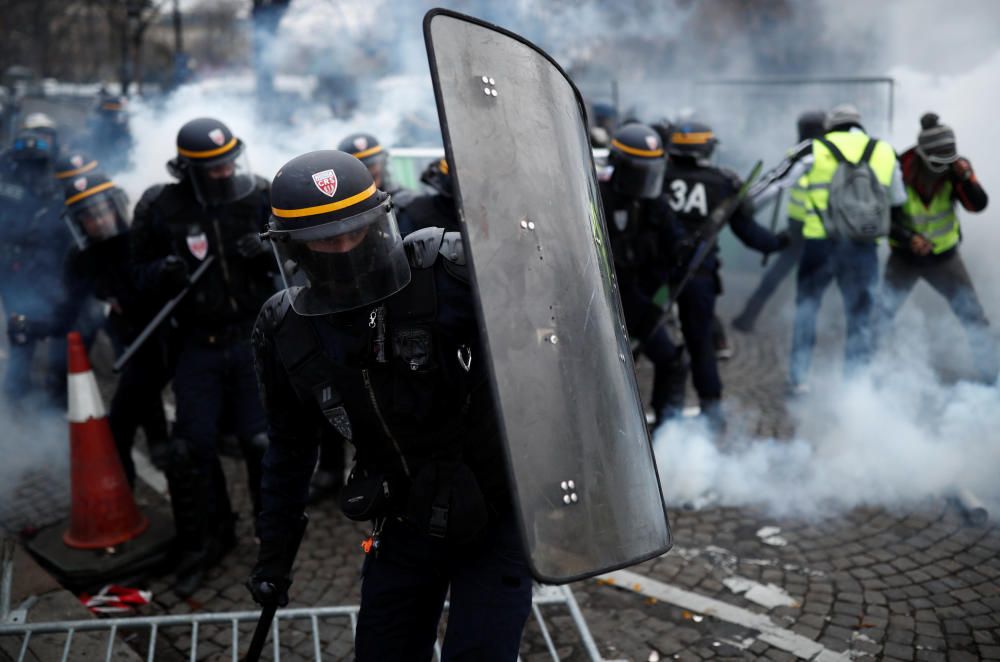 Protesta en París de los ''chalecos amarillos''