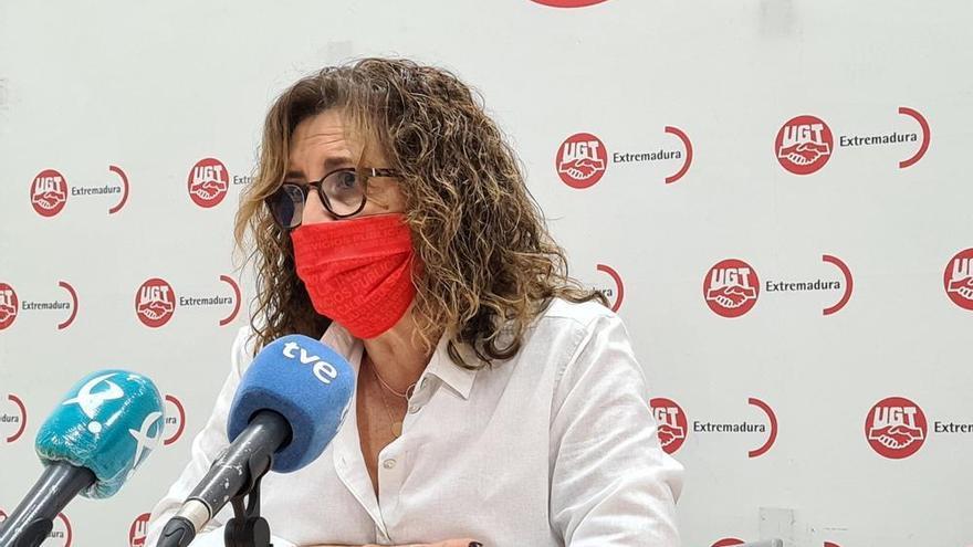 UGT Extremadura: &quot;El paro siempre sube en octubre, pero preocupa que lo haga en Sanidad&quot;