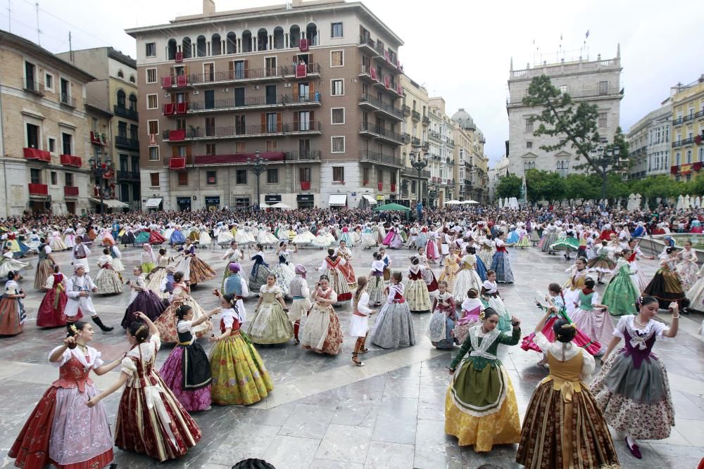 Dansà infantil a la Virgen