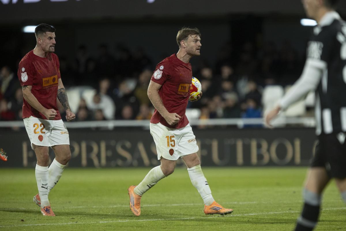 Beltrán celebra su gol frente al Cartagena.