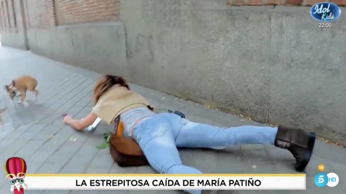 María Patiño se cae en plena calle mientras Socialité le grababa para un reportaje
