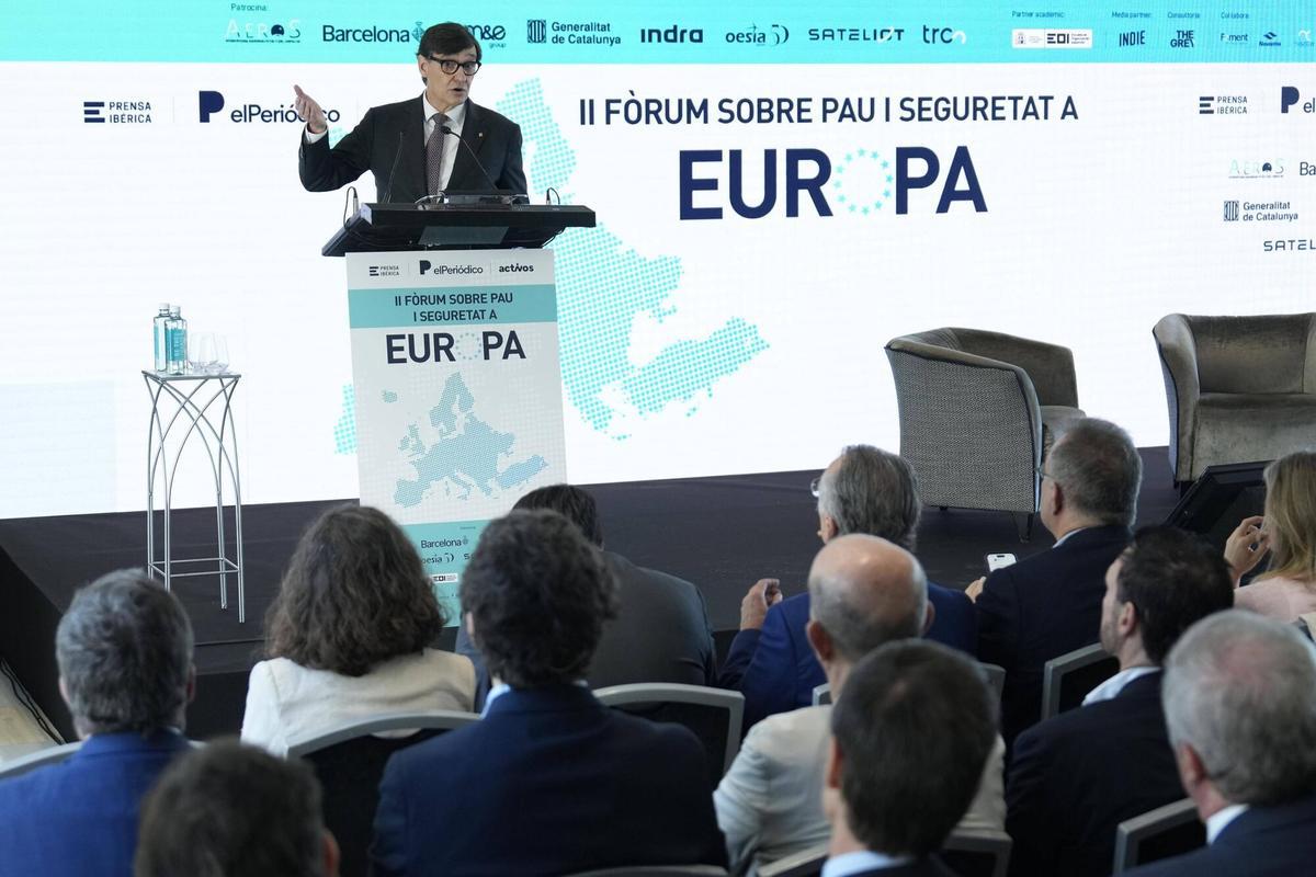 Salvador Illa, President de la Generalitat de Catalunya, durante el II Foro Prensa Ibérica sobre Paz y Seguridad en Europa celebrado en Barcelona.