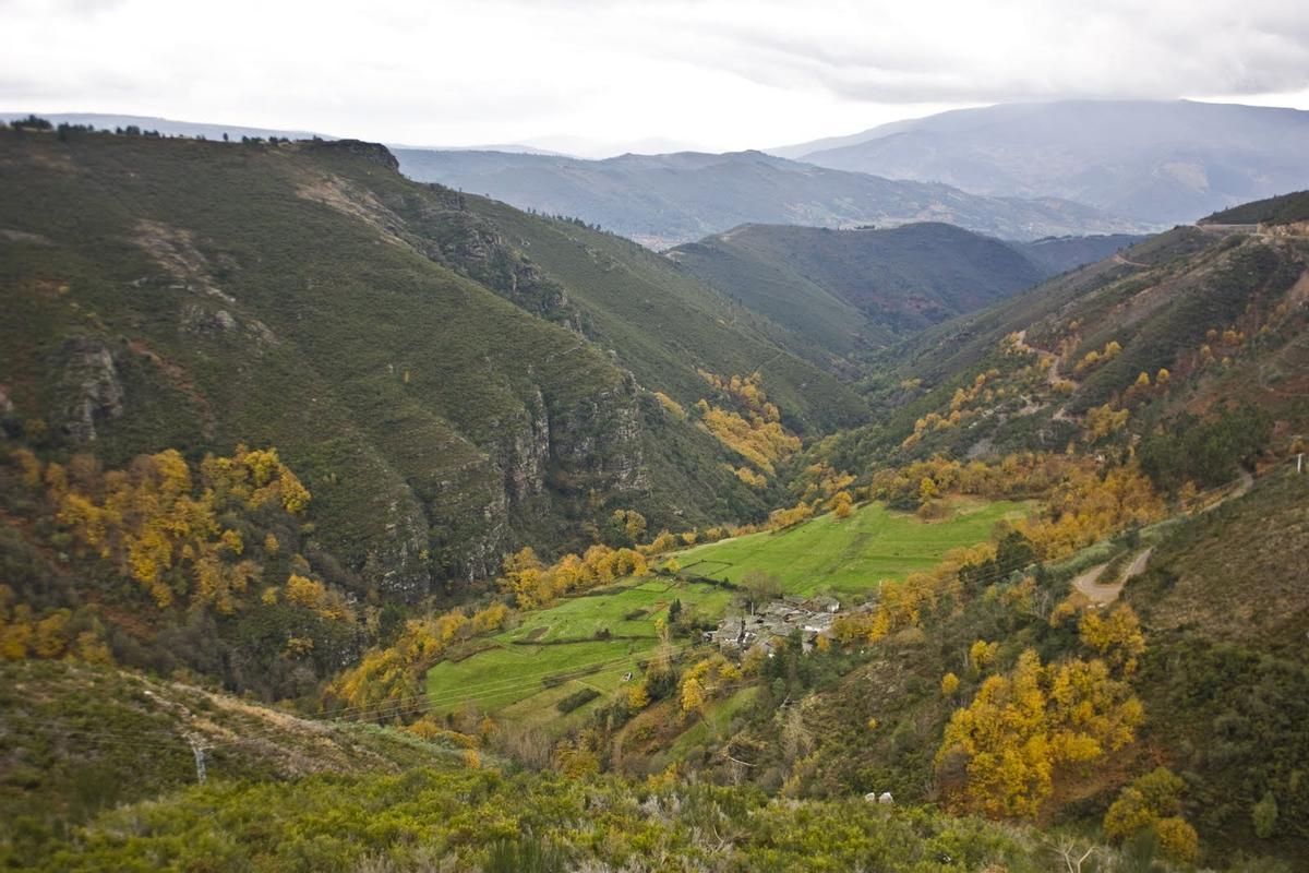 Otra vista del pliegue de Quiroga.