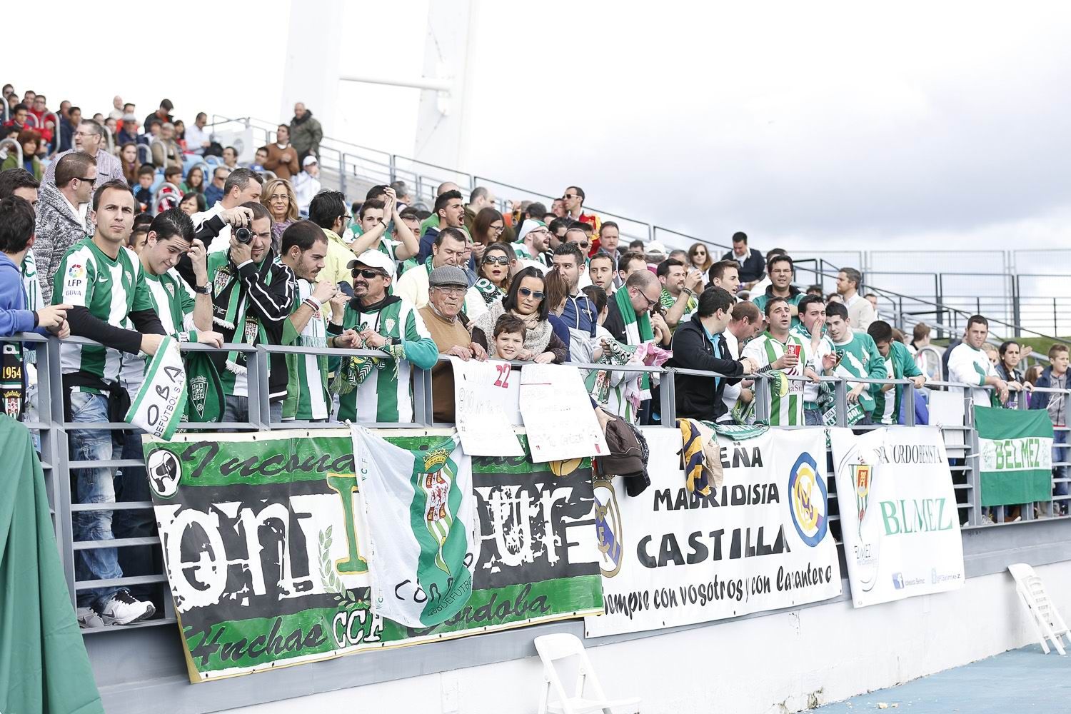 Las imágenes del enfrentamiento de los blanquiverdes contra las futuras estrellas del Real Madrid