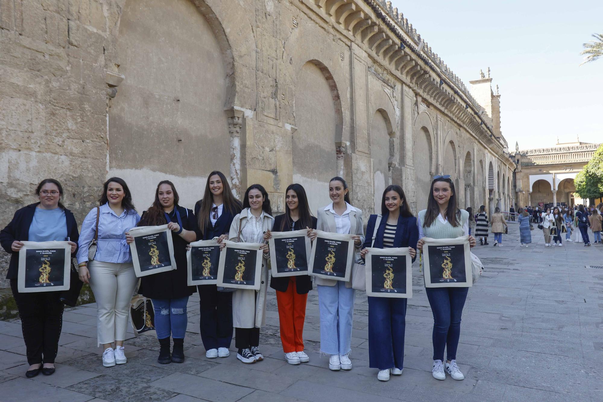 Visita a la Mezquita de las bellezas de las Hogueras de Sant Joan