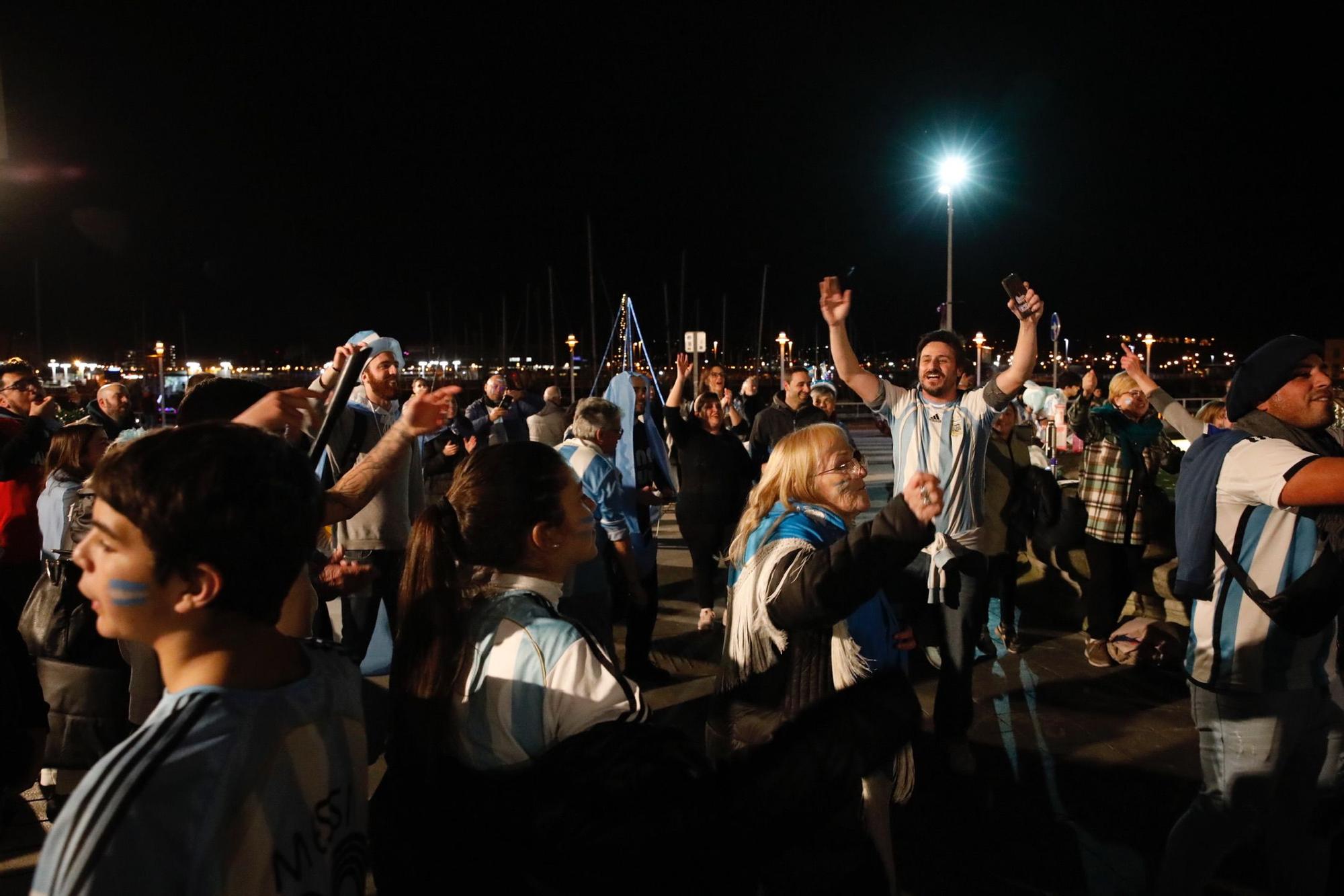 En imágenes: Gijón celebra el Mundial de Argentina como propio