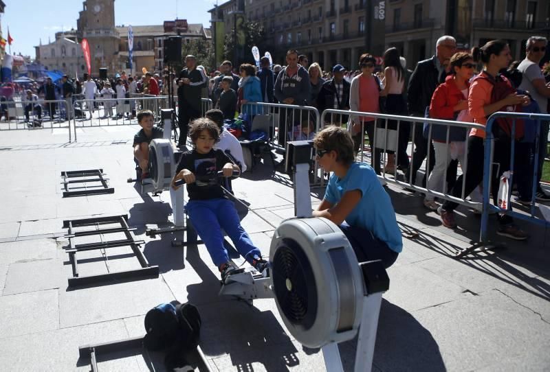 Fotogalería del 'Día del deporte' en la plaza del Pilar