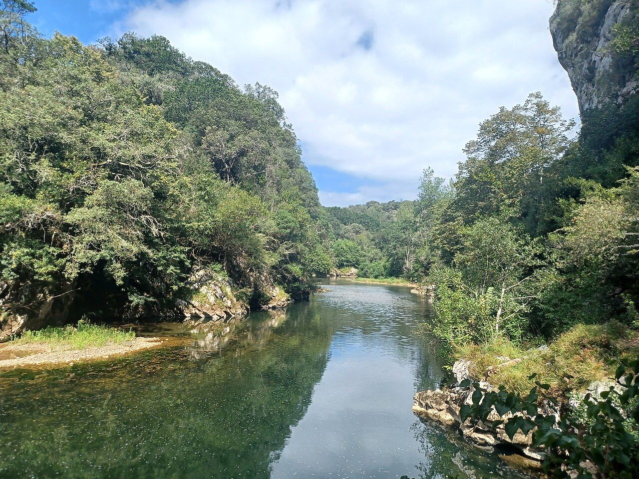 Parte del paisaje de la Senda Fluvial del Nansa