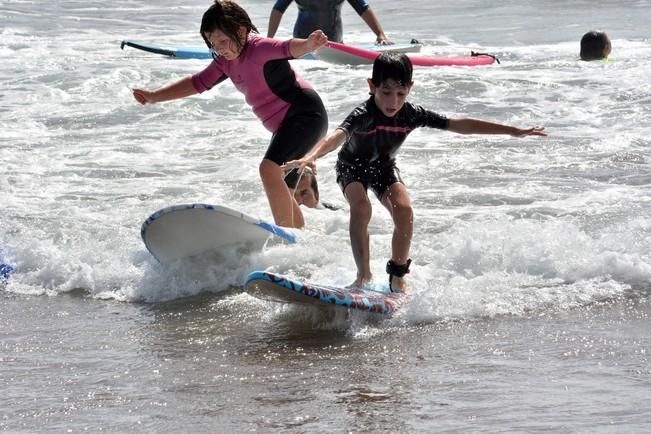 SURF PARA NIÑOS SALINETAS