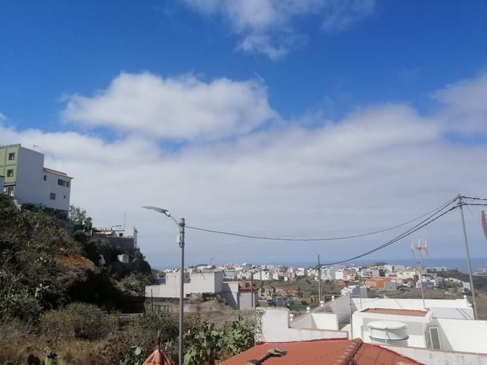 Nubes bajas este viernes en Canarias