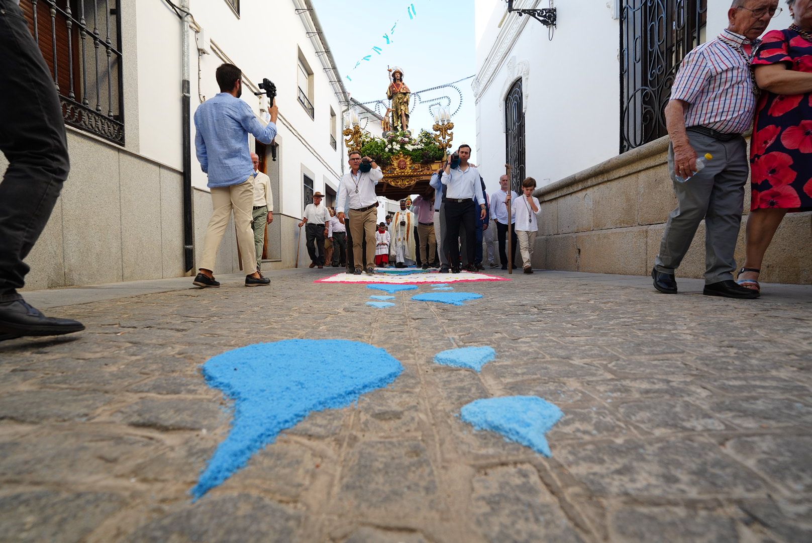 San Roque y alfombras de sal en Dos Torres