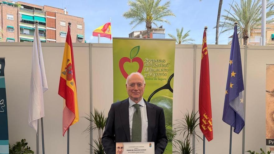Pedro Hernández, director gerente de Ribera Hospital de Molina, gana el XIV Premio Doctor Francisco Guirado