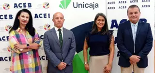 Unicaja apoya a los empresarios de Benalmádena