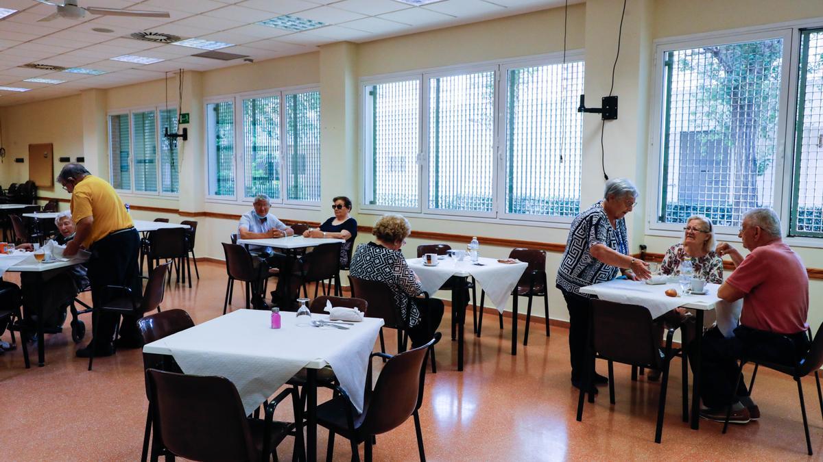 Personas mayores atendidas en una instalación de la Comunitat Valenciana.