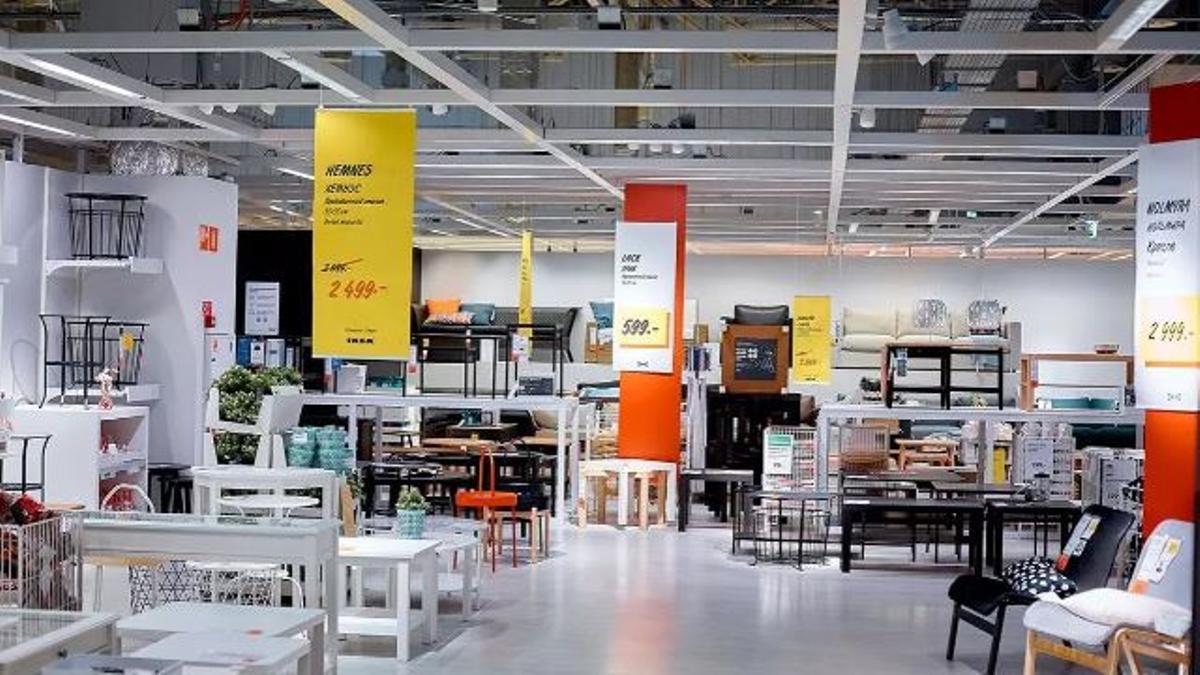 Adeu a escombrar el terra: l'aplaudida solució d'Ikea que transforma l'entrada de casa teva