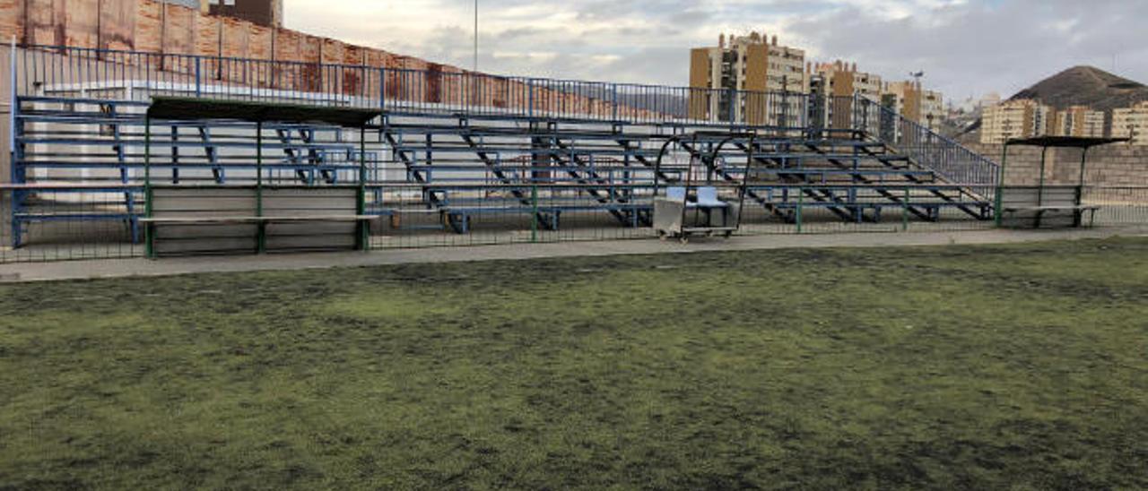 Vistas del campo de fútbol Pedro Miranda, donde se llevará a cabo una actuación.