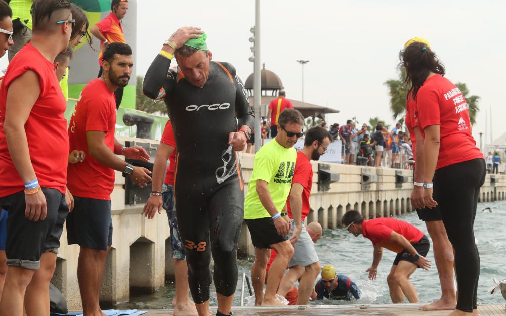 Triatlón en la Marina de Valencia