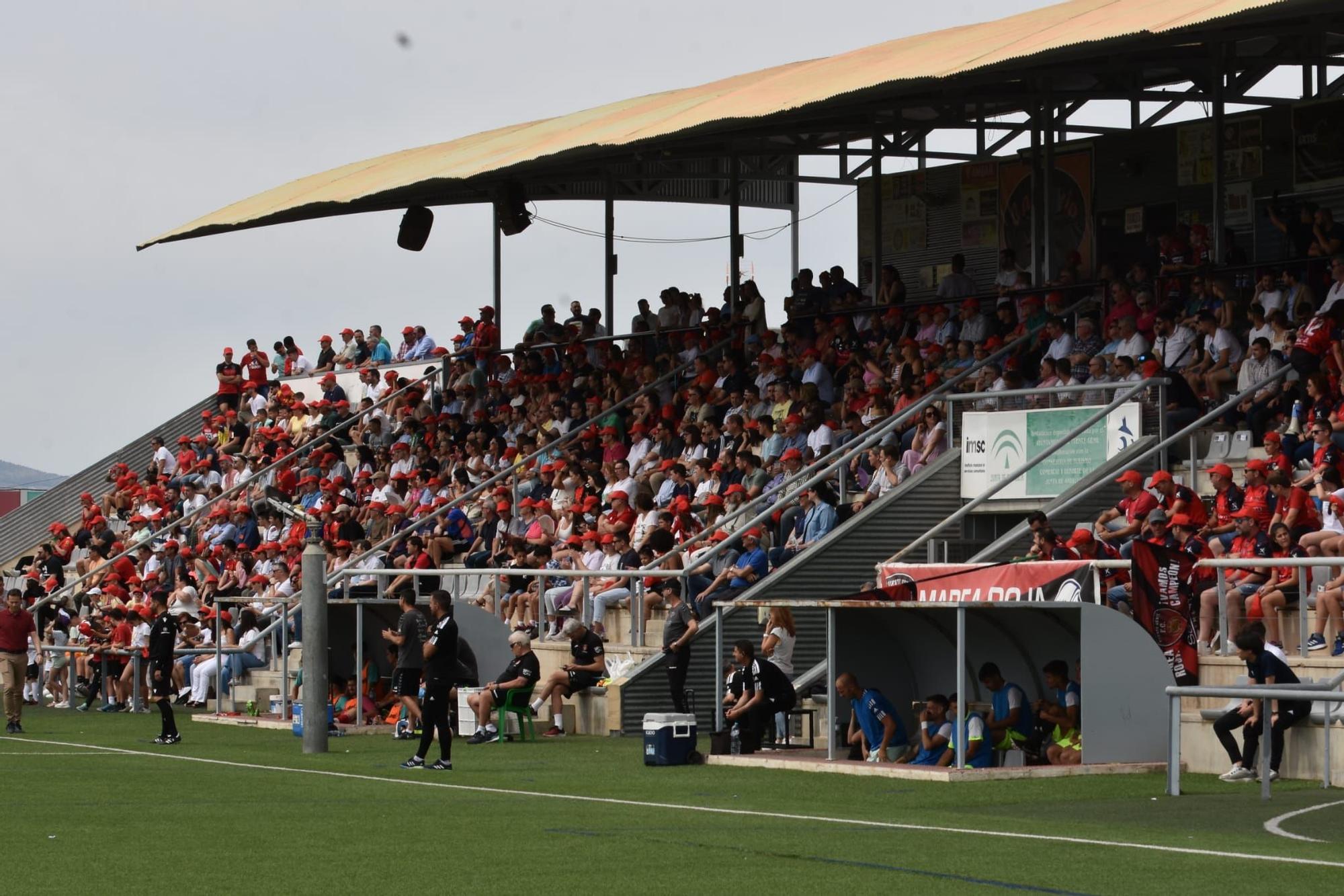 El Salerm Puente Genil - Gerena del 'play off', en imágenes