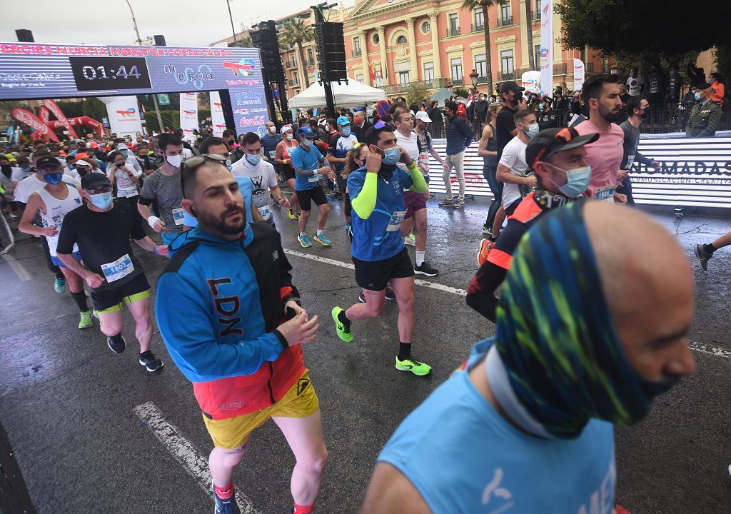 Así fue la salida de la maratón y la media maratón de Murcia (II)