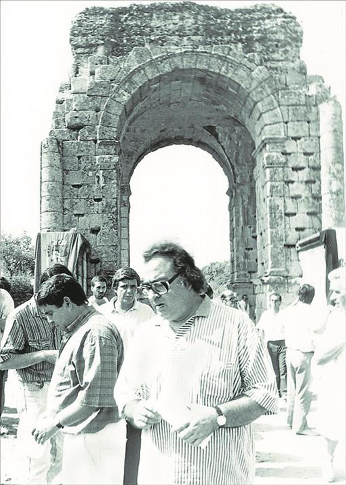 ALMARAZ ECHA A ANDAR JUAN PABLO II, EN GUADALUPE manuel VEiGA, PRESIDENTE DE LA DIPUTACIÓN LA SUPRESIÓN DEL FERROCARRIL INDIGNA A PLASENCIA