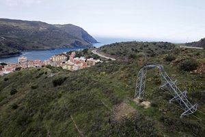 Portbou. La gran nevada que va afectar Catalunya va generar nombrosos danys en les línies elèctriques, especialment a Girona i Barcelona.