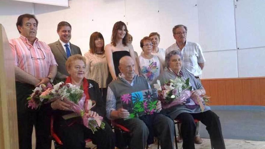 Homenaje a los mayores de la asociación de Ponga