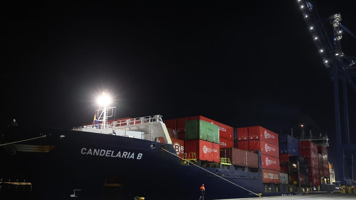 El Puerto de Alicante abre una nueva línea hortofrutícola con Senegal tras la llegada del primer barco desde Dakar