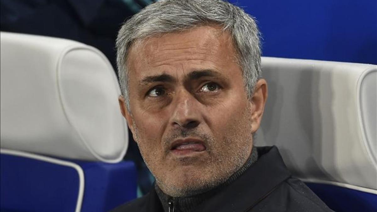 Jose Mourinho sueña con ocupar el banquillo de Old Trafford pero aún deberá esperar