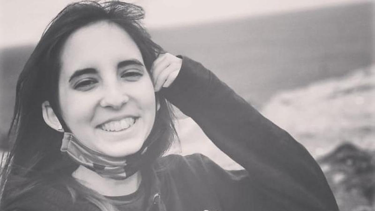 Mònica López Reguant en arribar a Eivissa.