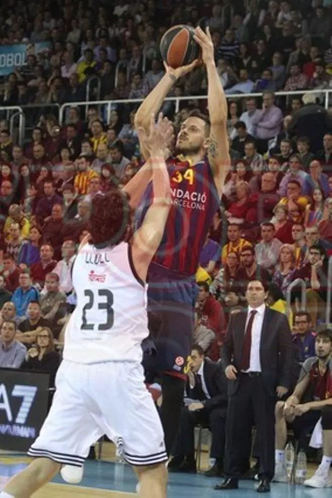 FC Barcelona, 85 - Real Madrid, 80