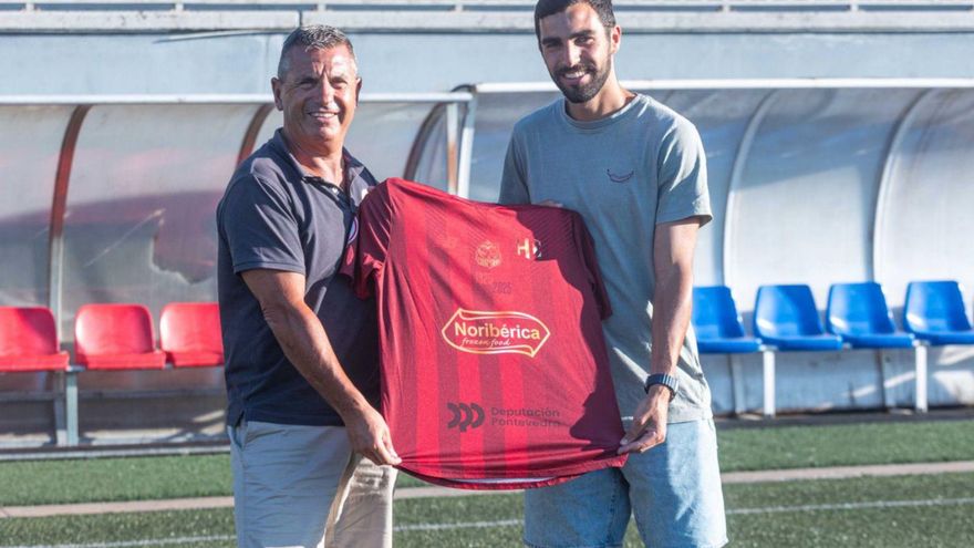 El Estradense firma al delantero goleador Dani Pedrosa: «Es un jugador muy versátil»