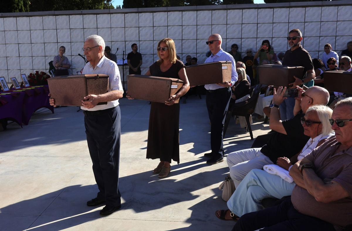 VALENCIA VLC ACTO DE HOMENAJE DE LOS FUSILADOS DE LAS FOSAS DE PATERNA
