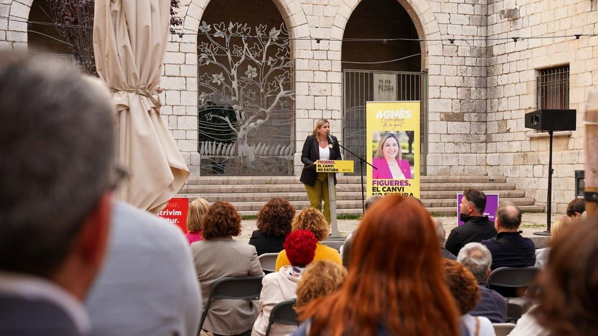 Agnès Lladó, alcaldesa de Figueres, recibe insultos machistas y amenazas durante la campaña electoral