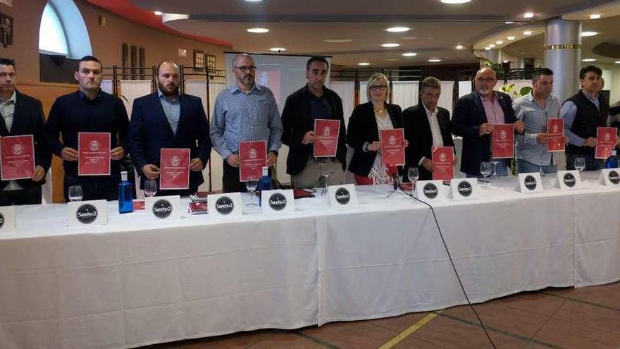 La directiva, el día de la presentación de su proyecto &quot;Sentir al Zamora otra vez&quot;.