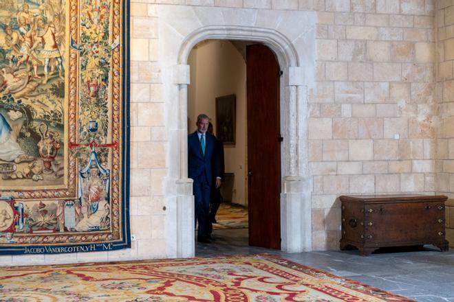 Pedro Sánchez se reúne con el Rey en el Palacio de Marivent