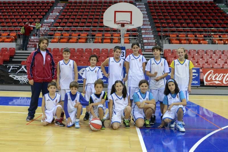 DÍA DEL MINIBASKET. Fotogalería de formación de equipos