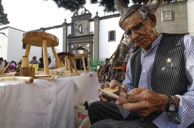 FIESTA DIA DE CANARIAS ORGANIZADO PORLA ORDEN ...