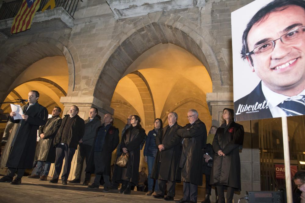 Concentració contra el judici a Manresa