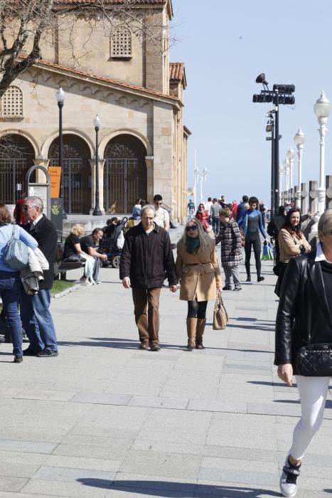 Así viven los asturianos el primer día de alarma