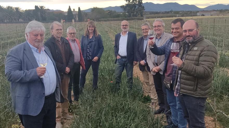 Un estudi sobre les cooperatives vitivinícoles empordaneses guanya la beca Eduard Puig Vayreda de la DO Empordà