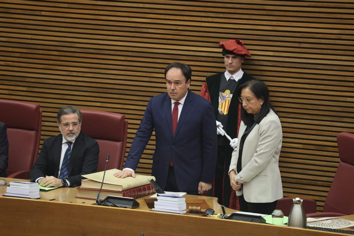 Pérez Llorca, durante su toma de posesión.