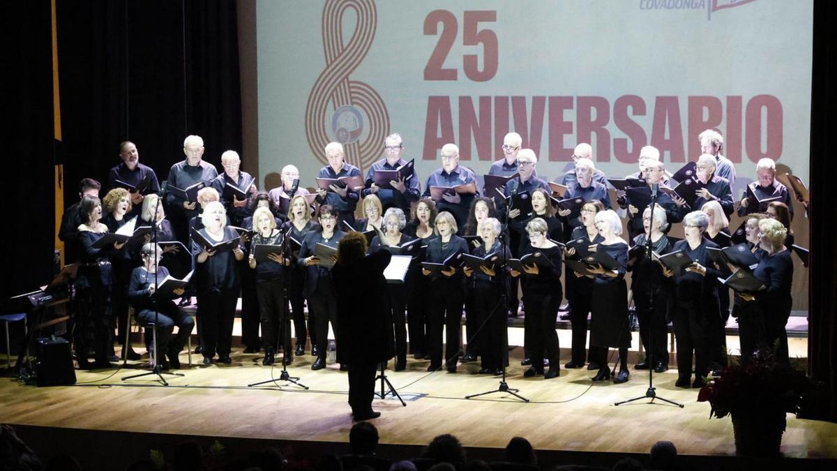 VÍDEO: El Orfeón del Grupo celebra sus 25 años de actividad