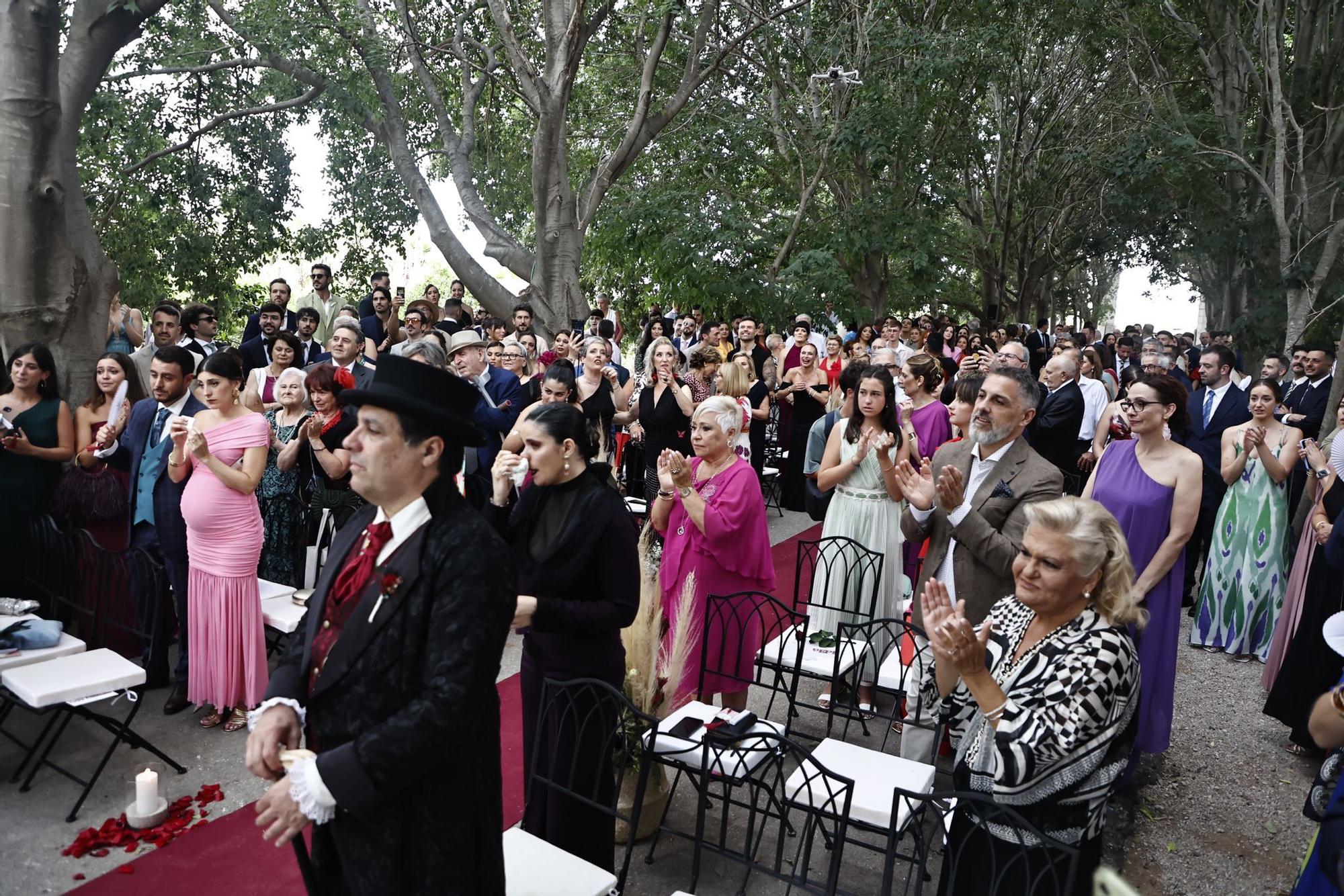 Boda de Nuria Llopis: la alfombra roja