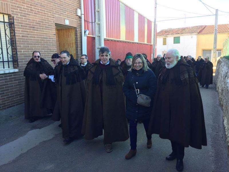 Exaltación de la capa parda en Carbajales de Alba