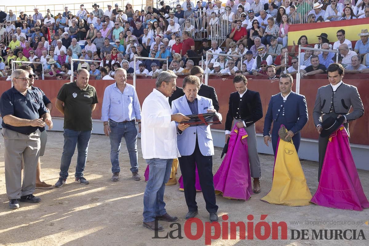 Festival mixto en Torre Pacheco (Roberto Armendáriz, Rafaelillo, Antonio Puerta, Jesús Enrique Colombo, Víctor Acebo y Antonio Aparicio 'El Portu')
